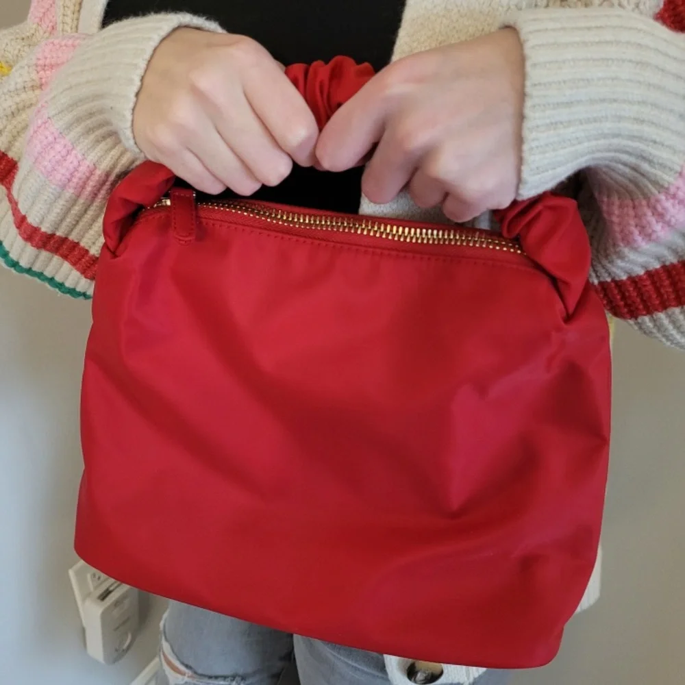 Stoney Clover Lane scrunch bag ruby - Picture 9 of 12